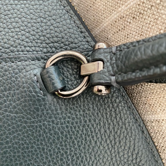 Excellent condition Coach Prairie leather bag - Picture 5 of 8